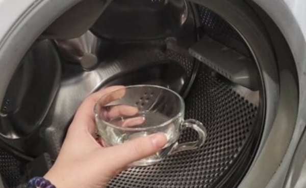 Isso remove toda a sujeira da máquina de lavar: ela nunca esteve tão limpa