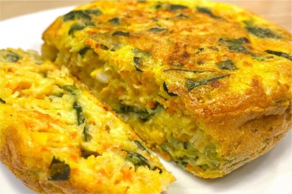 Lanche com tapioca muito leve e saboroso feito com ingredientes bem simples