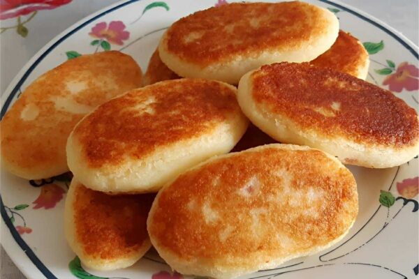 Lanche sem farinha de trigo e sem ovos leve e saboroso para comer a qualquer hora