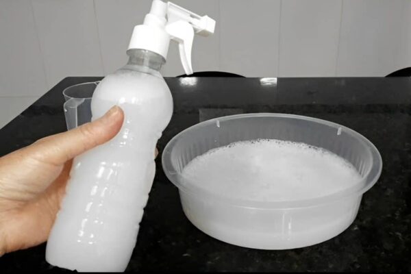 Misturinha caseira para limpar toda casa tirando até as sujeiras mais difíceis sem fazer esforço