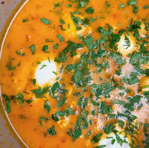 Moqueca de Ovo, uma opção deliciosa pra quem está com a grana curta. Conheça