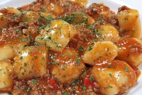 Nhoque de batata que some na boca: delicioso e perfeito para o almoço de domingo