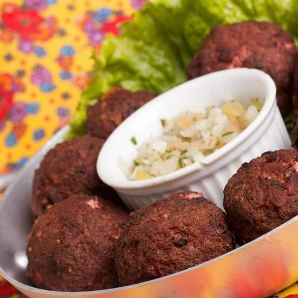 Olha esse delicioso Bolinho de Carne, aprenda a fazer você também!