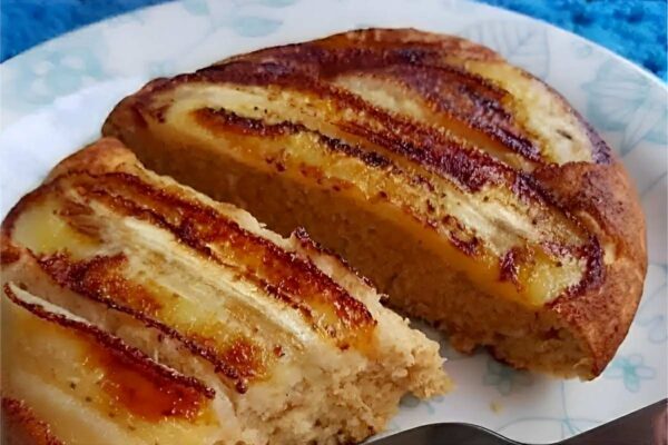 Pão de aveia com banana de frigideira delicioso saudável e pronto em poucos minutos