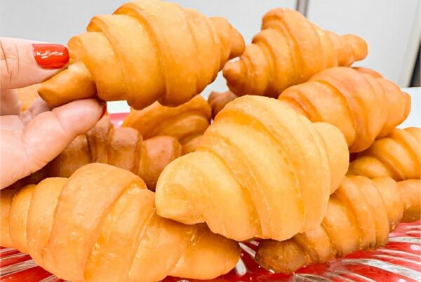 Pãozinho frito recheado: você escolhe se quer fazer a versão doce ou salgada