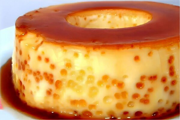 Pudim de 3 ingredientes feito sem leite condensado muito econômico e saboroso