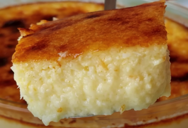 Pudim diferente na travessa