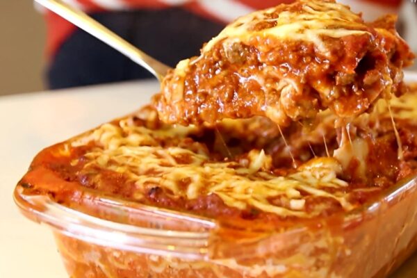 Receita traidicional: lasanha de carne moída aquela que todo mundo adora