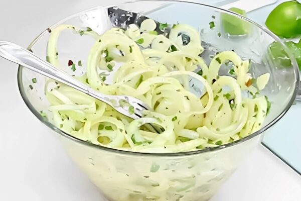 Salada de cebola simples econômica e deliciosa