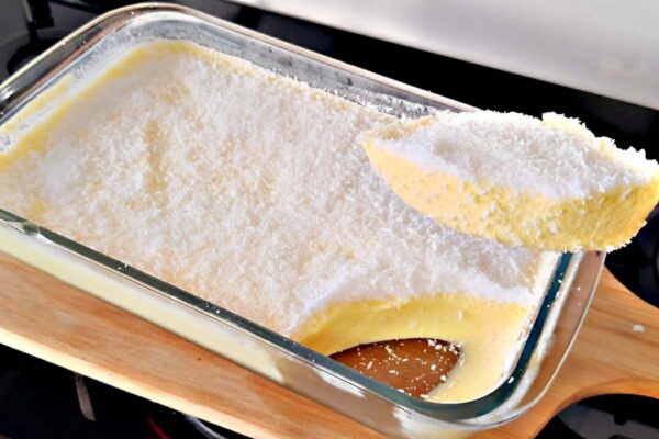 Sobremesa com 3 ingredientes de liquidificador: muito fácil de fazer e deliciosa