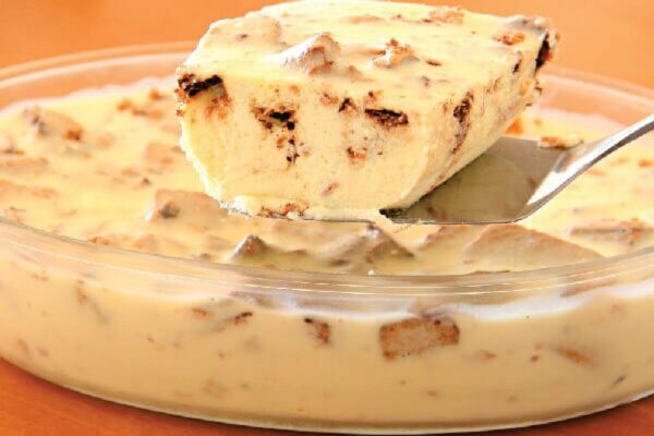 Sobremesa rápida que é só bater os ingredientes e levar para geladeira