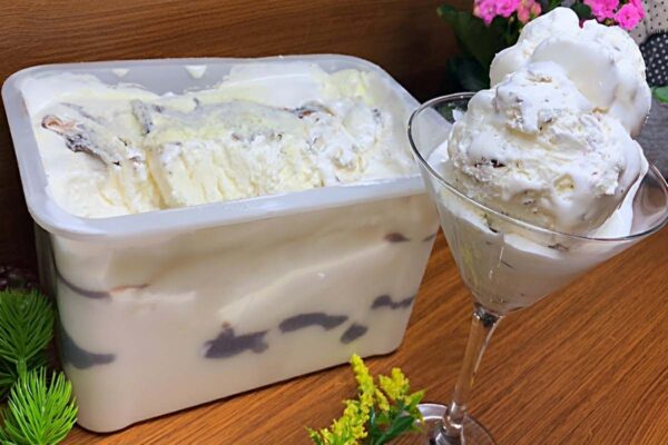 Sorvete de leite ninho trufado super cremoso e perfeito para espantar o calor