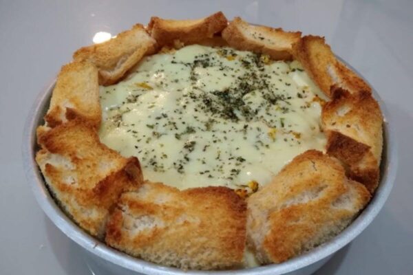 Torta de pão de forma que não precisa fazer massa e fica mais gostosa que pizza