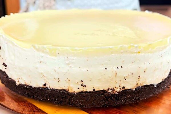 Torta óreo super fácil de preparar que derrete na boca de tão cremosa