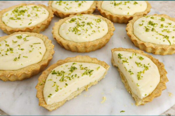 Tortinhas de limão tão gostosas que é impossível comer uma só e não vai sobrar nenhuma