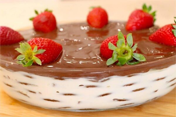 A sobremesa PERFEITA que não pode faltar nas festas de fim de ano