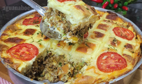 Torta de liquidificador molhadinha e deliciosa perfeita para o lanche de toda a família
