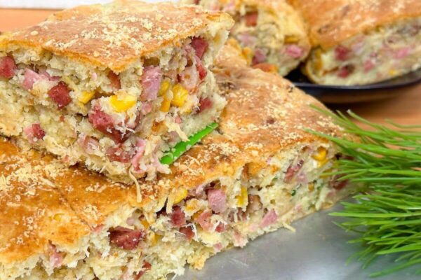 Torta x-tudo é a mais recheada de todas e massa é muito simples de fazer