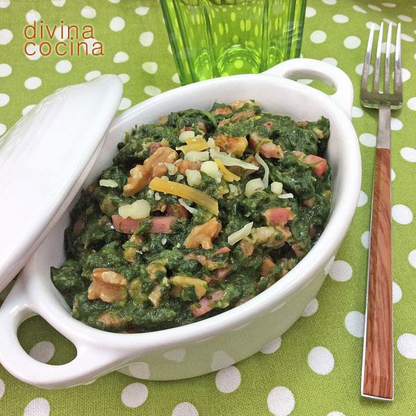 espinacas con nueces y bacón espinacas con nueces y bacón