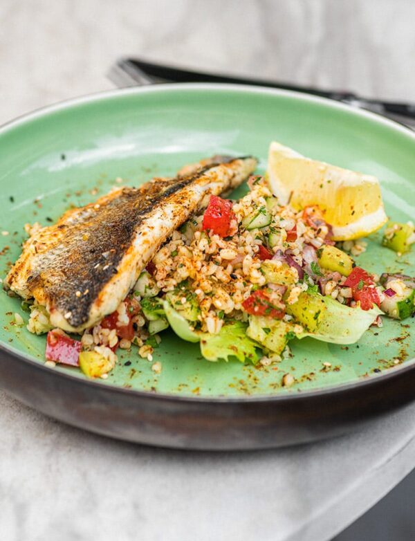 5 guarniciones para pescado con las que siempre aciertas