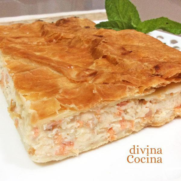 HOJALDRE DE SALMÓN Y QUESO HOJALDRE DE SALMÓN Y QUESO