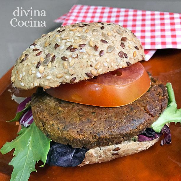 Hamburguesa vegetariana de berenjenas Hamburguesa vegetariana de berenjenas