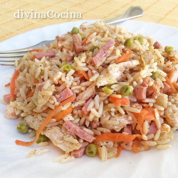 Arroz chino con pollo