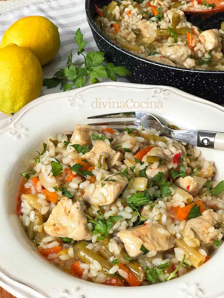 arroz con pollo y verduras