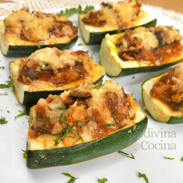 Barquitas de calabacín rellenas de pisto