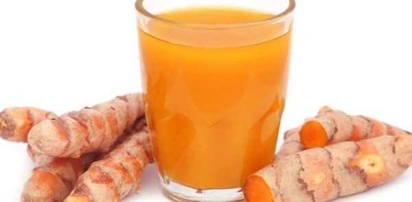 Beneficios del jugo de cúrcuma: 1 Vaso equivale a 60 minutos de ejercicios! Si te gusta dinos HOLA y dale a Me Gusta MIREN …