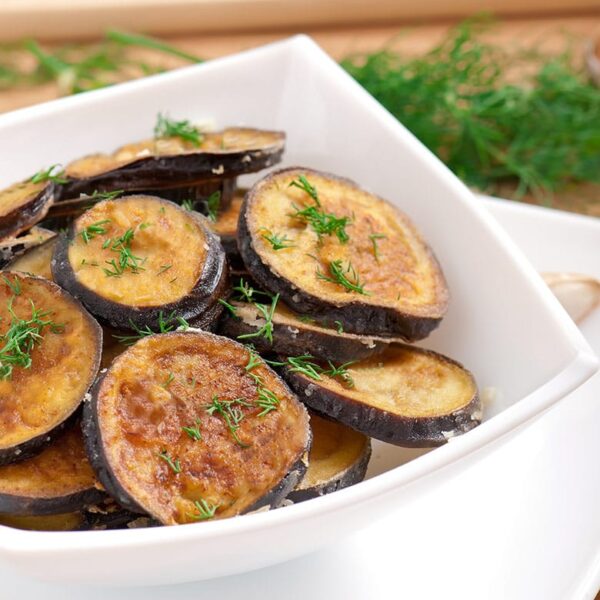 Berenjenas fritas en freidora de aire