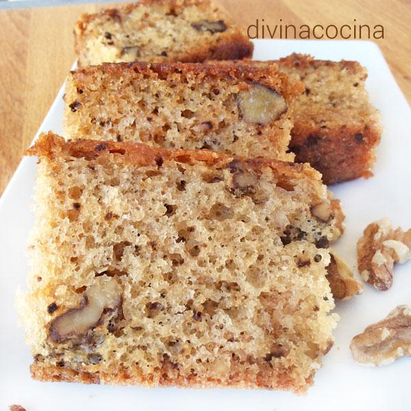 bizcocho de nueces nata y canela Bizcocho de nueces nata y canela