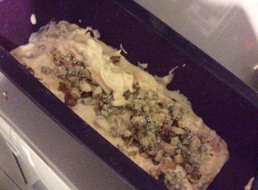 bizcocho de roquefort y nueces bizcocho de roquefort y nueces