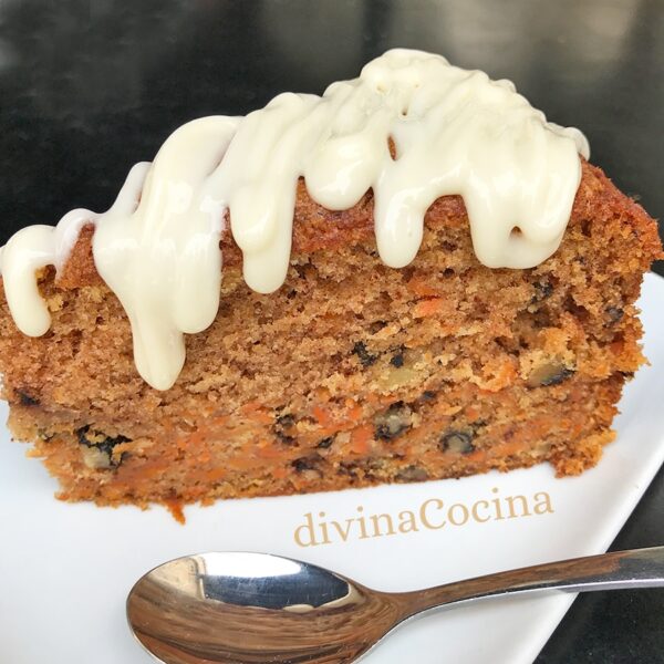 Bizcocho de zanahorias y pasas