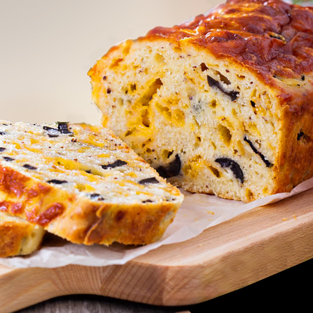 cake salado queso aceitunas 2 bizcocho salado de queso y aceitunas