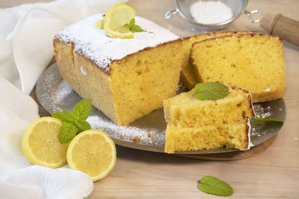 Bizcocho sencillo de limón