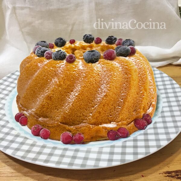 Bizcocho sin horno en la olla exprés