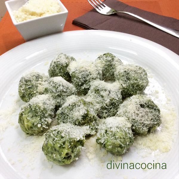 bolitas de espinacas y parmesano bolitas de espinacas y parmesano