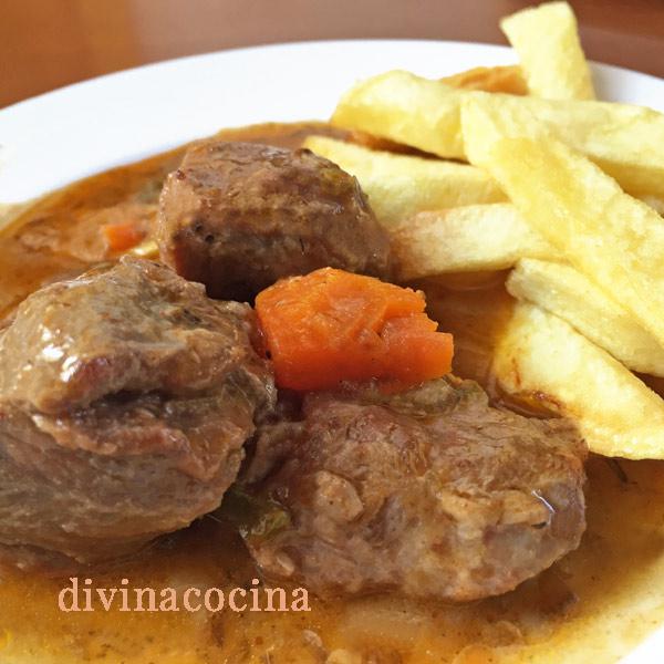 Carrillada en caldereta