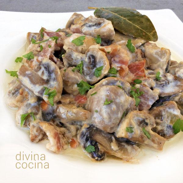 champiñones a la crema