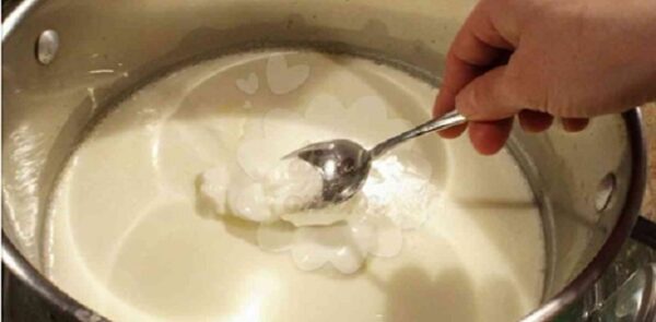 Cómo hacer su yogur griego con cero grasa en casa, con ¡Sólo 3 ingredientes! Si te gusta dinos HOLA y dale a Me Gusta MIREN…