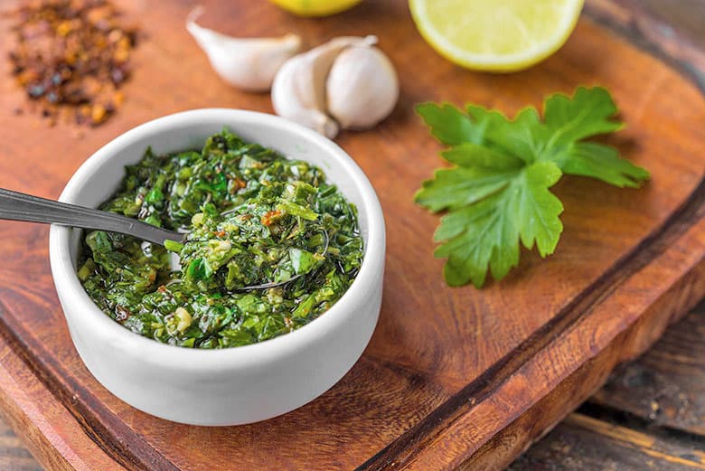 salsa-chimichurri-argentina salsa-chimichurri-argentina