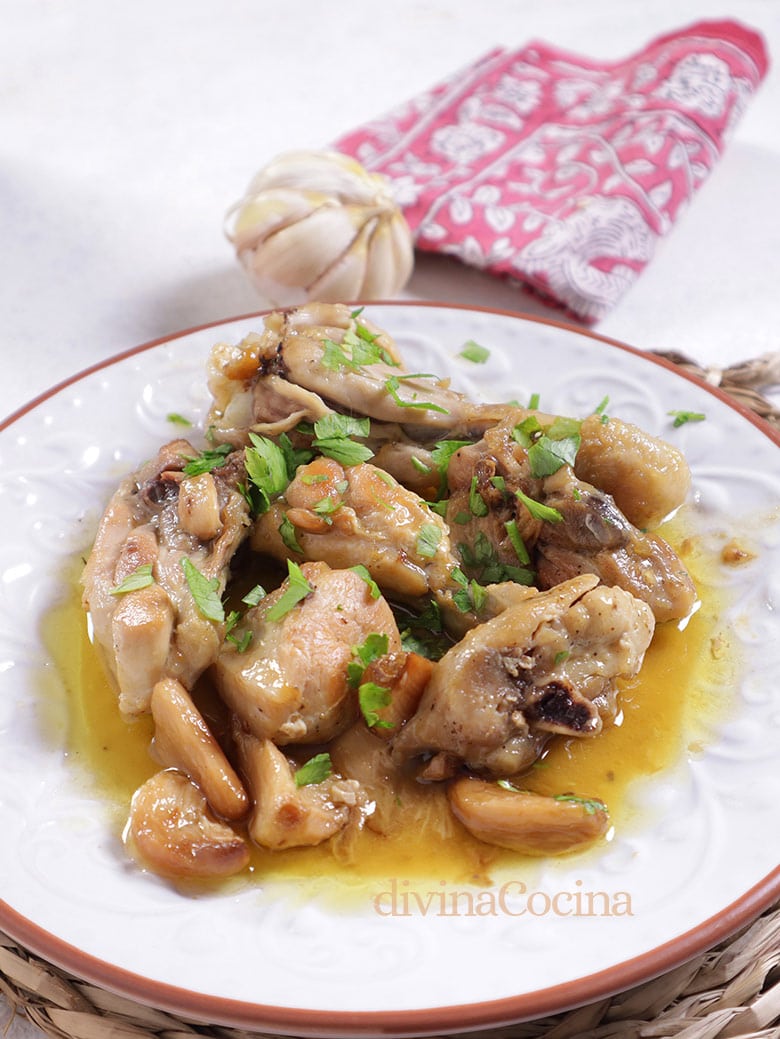 pollo al ajillo pollo al ajillo