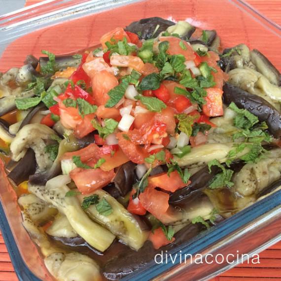 ensalada de berenjenas y menta