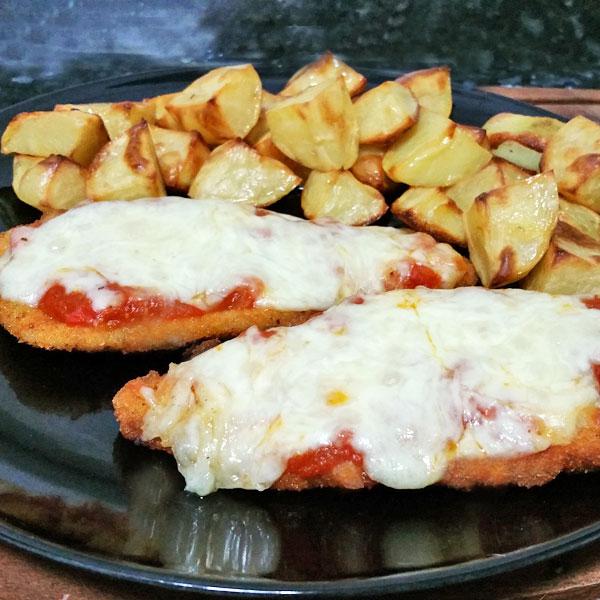 escalopines de pollo a la napolitana