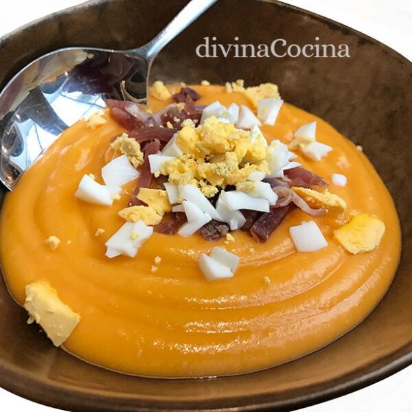 Falso salmorejo bajo en calorías «con truco»