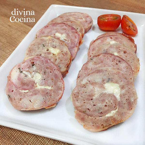 pastel-de-carne-queso-en-un-plato pastel-de-carne-queso-en-un-plato