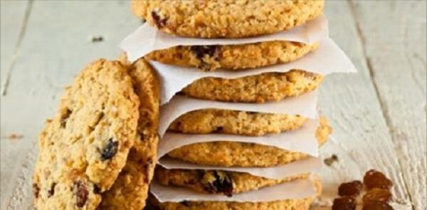 Galletas de sólo AVENA y BANANA; listas en 1 minuto en el microondas! Si te gusta dinos HOLA y dale a Me Gusta MIREN…