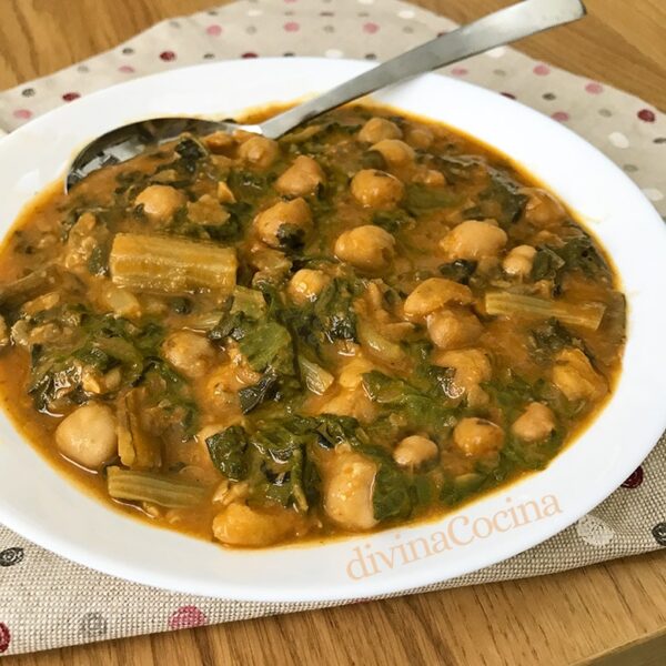 Garbanzos con acelgas al estilo andaluz