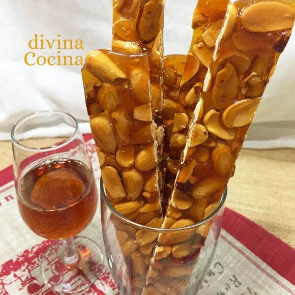 Guirlache de almendras y miel